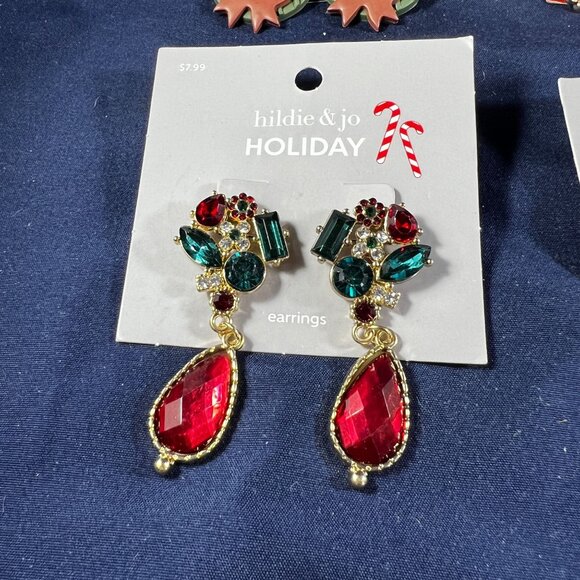 Hildie & Jo Holiday Earrings Set Of 6 - Festive Designs With Nutcracker Gem Drop - Picture 5 of 7